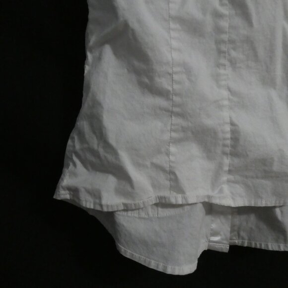 Unbranded | P2P 17.5 inches measured | Elegant White Short Sleeve Blouse - Picture 13 of 15
